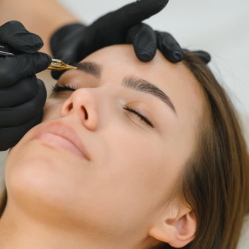 Ilgalaikis antakių makiažas